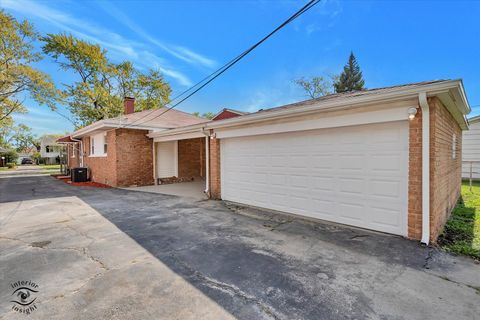 Tiny photo for 16354 Justine Street, Markham, IL 60428 (MLS # 12496711)