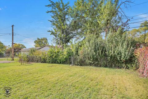 Tiny photo for 16354 Justine Street, Markham, IL 60428 (MLS # 12496711)