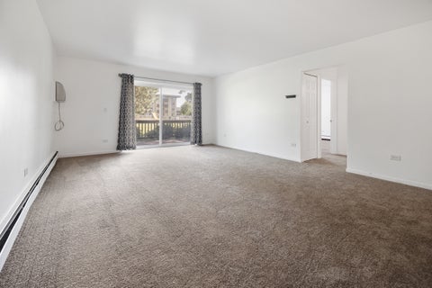 Tiny photo for 2214 S Goebbert Road #178, Arlington Heights, IL 60005 (MLS # 12676327)