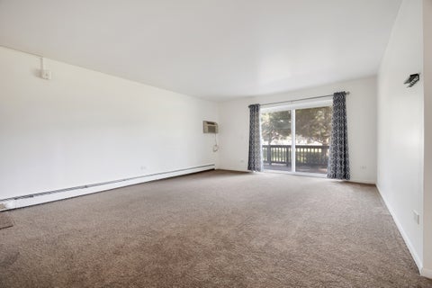 Tiny photo for 2214 S Goebbert Road #178, Arlington Heights, IL 60005 (MLS # 12676327)