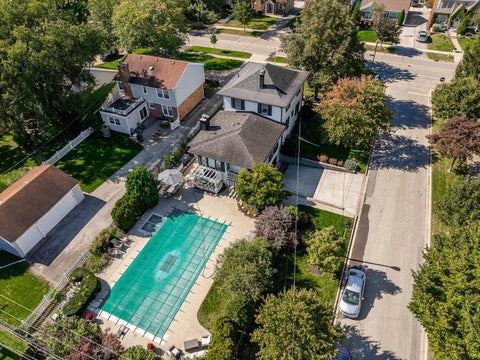 Tiny photo for 469 S York Street, Elmhurst, IL 60126 (MLS # 12789358)
