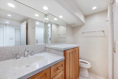 Tiny photo for 469 S York Street, Elmhurst, IL 60126 (MLS # 12789358)