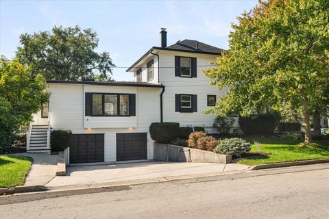 Tiny photo for 469 S York Street, Elmhurst, IL 60126 (MLS # 12789358)