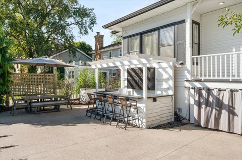 Tiny photo for 469 S York Street, Elmhurst, IL 60126 (MLS # 12789358)