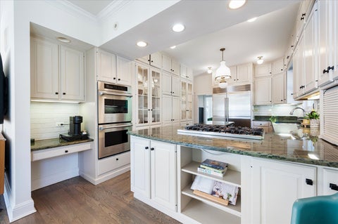 Tiny photo for 469 S York Street, Elmhurst, IL 60126 (MLS # 12789358)