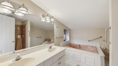 Tiny photo for 9427 S Saint Louis Avenue, Evergreen Park, IL 60805 (MLS # 12759649)