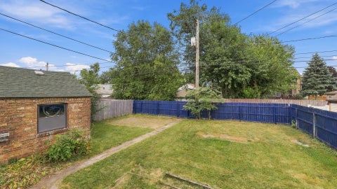 Tiny photo for 9427 S Saint Louis Avenue, Evergreen Park, IL 60805 (MLS # 12759649)