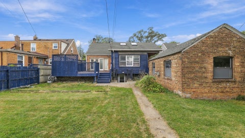 Tiny photo for 9427 S Saint Louis Avenue, Evergreen Park, IL 60805 (MLS # 12759649)