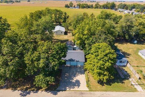 Tiny photo for 406 Park Street, Kappa, IL 61738 (MLS # 12471148)
