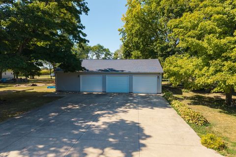 Tiny photo for 406 Park Street, Kappa, IL 61738 (MLS # 12471148)