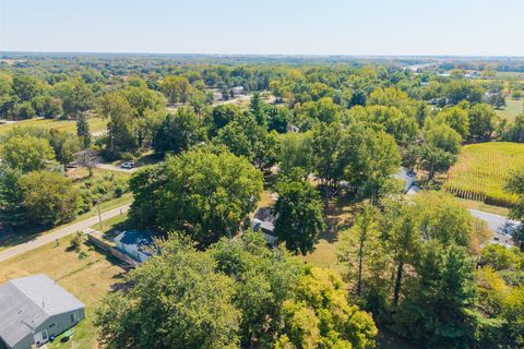 Tiny photo for 406 Park Street, Kappa, IL 61738 (MLS # 12471148)