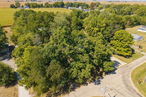 Tiny photo for 406 Park Street, Kappa, IL 61738 (MLS # 12471148)