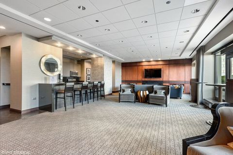 Tiny photo for 130 N Garland Court #2304, Chicago, IL 60602 (MLS # 12550518)