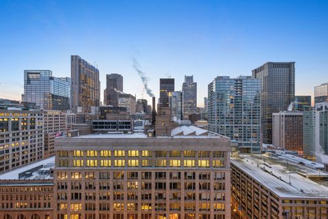 Tiny photo for 130 N Garland Court #2304, Chicago, IL 60602 (MLS # 12550518)