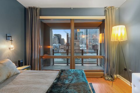 Tiny photo for 130 N Garland Court #2304, Chicago, IL 60602 (MLS # 12550518)