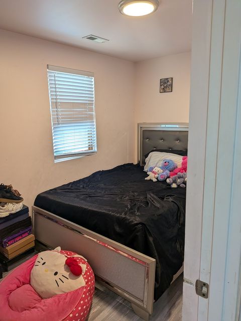 Tiny photo for 570 FARNUM Avenue, Aurora, IL 60505 (MLS # 12552438)