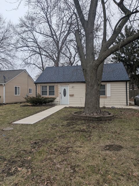 Tiny photo for 570 FARNUM Avenue, Aurora, IL 60505 (MLS # 12552438)