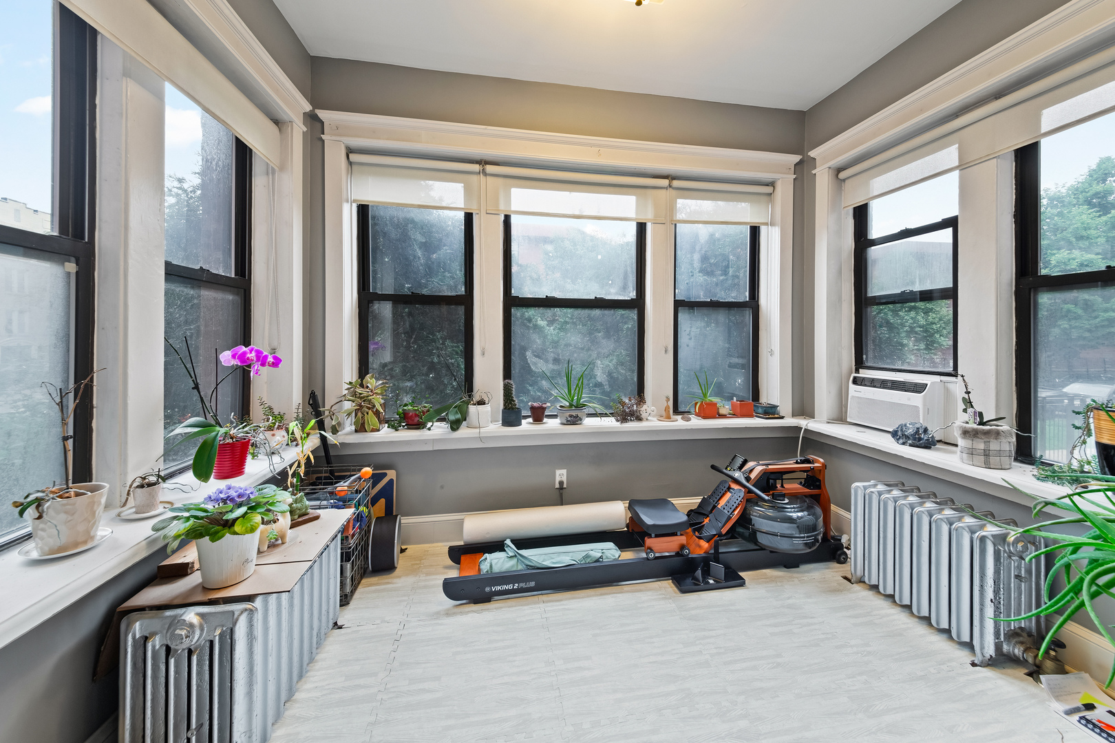 4854 N Albany Avenue 1