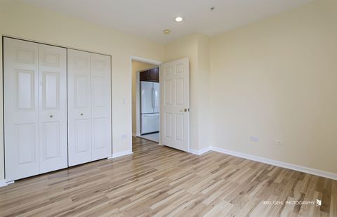 Tiny photo for 820 WEIDNER Road #401, Buffalo Grove, IL 60089 (MLS # 12500161)