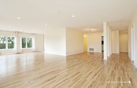 Tiny photo for 820 WEIDNER Road #401, Buffalo Grove, IL 60089 (MLS # 12500161)