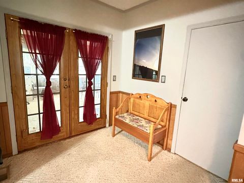 Tiny photo for 1 ESTATE Drive, Centralia, IL 62801 (MLS # EB458026)