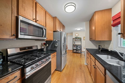 Tiny photo for 1570 Monterey Court, Gurnee, IL 60031 (MLS # 12763079)