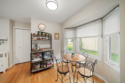 Tiny photo for 1570 Monterey Court, Gurnee, IL 60031 (MLS # 12763079)