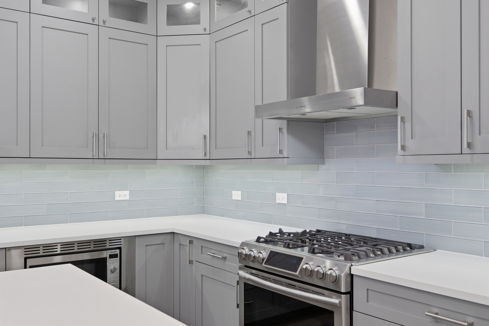 4226 S Ellis Avenue 4S