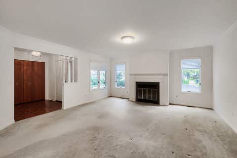 Tiny photo for 202 Stone Manor Circle, Batavia, IL 60510 (MLS # 12629647)