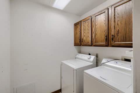 Tiny photo for 202 Stone Manor Circle, Batavia, IL 60510 (MLS # 12629647)