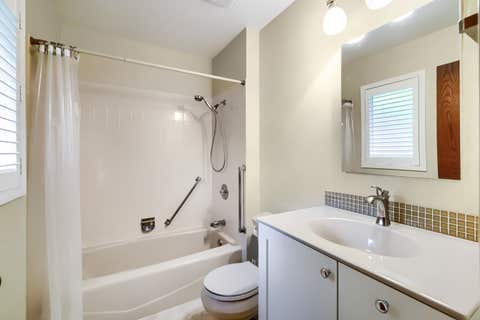 Tiny photo for 202 Stone Manor Circle, Batavia, IL 60510 (MLS # 12629647)