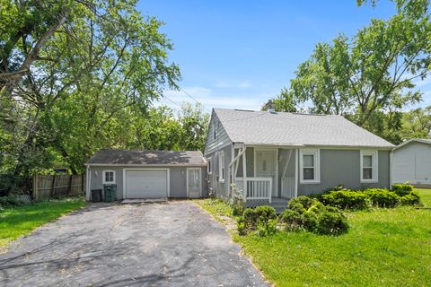 Photo of 3737 Rose Manor Terrace, Markham, IL 60428 (MLS # 12485804) Photo of 3737 Rose Manor Terrace, Markham, IL 60428 (MLS # 12485804)