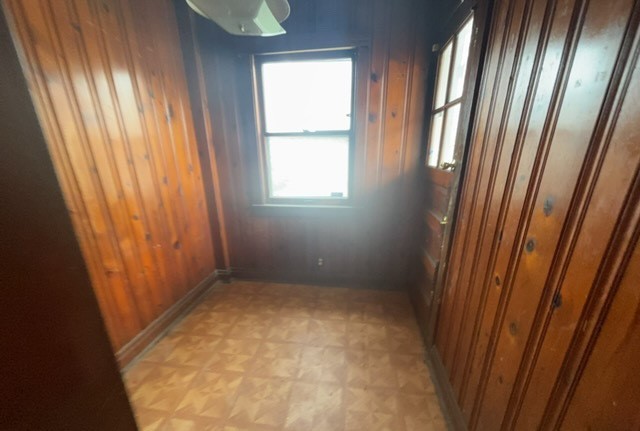 7800 S Kimbark Avenue