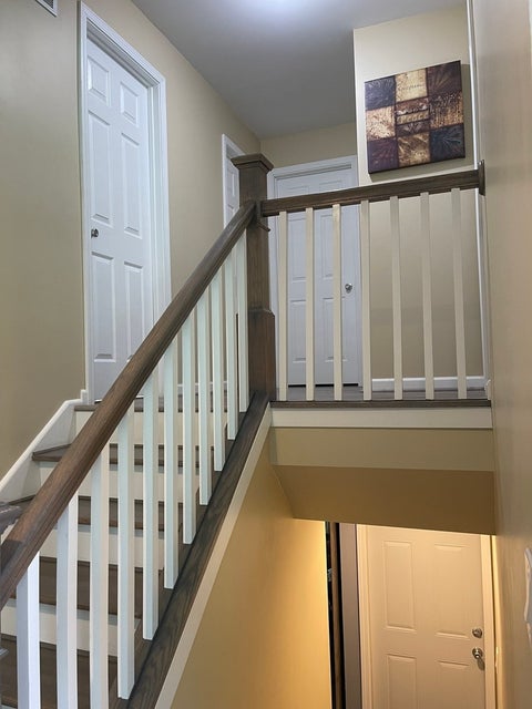 Tiny photo for 1695 Berkshire Street, Glendale Heights, IL 60139 (MLS # 12734614)