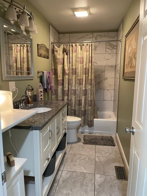 Tiny photo for 1695 Berkshire Street, Glendale Heights, IL 60139 (MLS # 12734614)