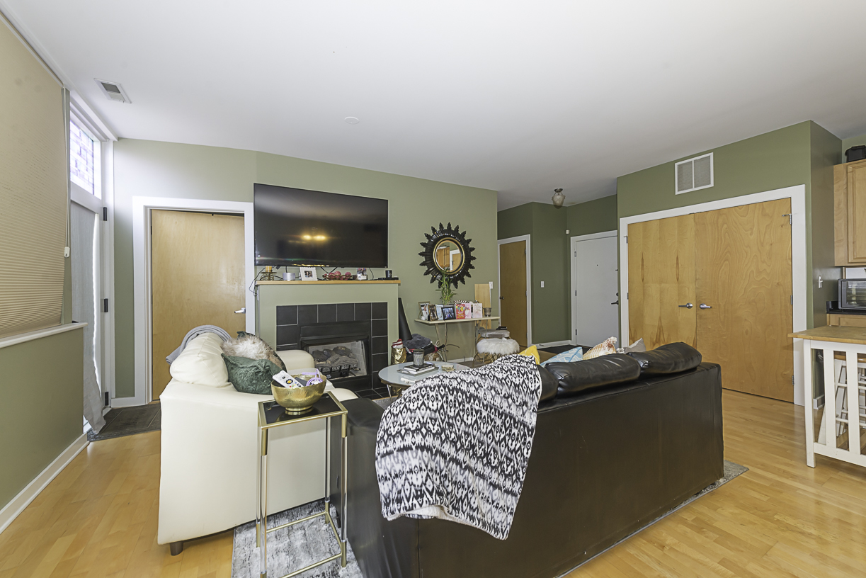 1621 S Halsted Street 405