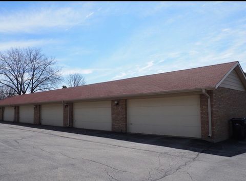 Tiny photo for 7401 Tiffany Drive #1E, Orland Park, IL 60462 (MLS # 12562591)