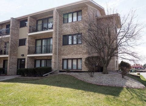 Photo of 7401 Tiffany Drive #1E, Orland Park, IL 60462 (MLS # 12562591)