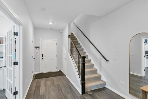 Tiny photo for 3209 Trillium Circle, Rolling Meadows, IL 60008 (MLS # 12555496)