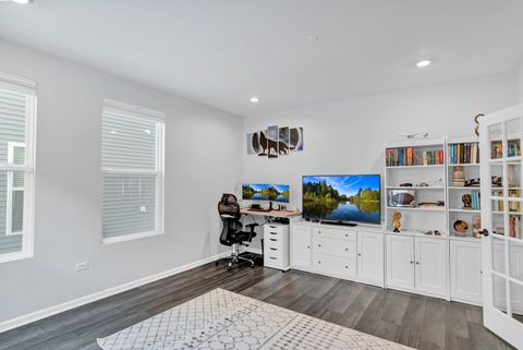 Tiny photo for 3209 Trillium Circle, Rolling Meadows, IL 60008 (MLS # 12555496)