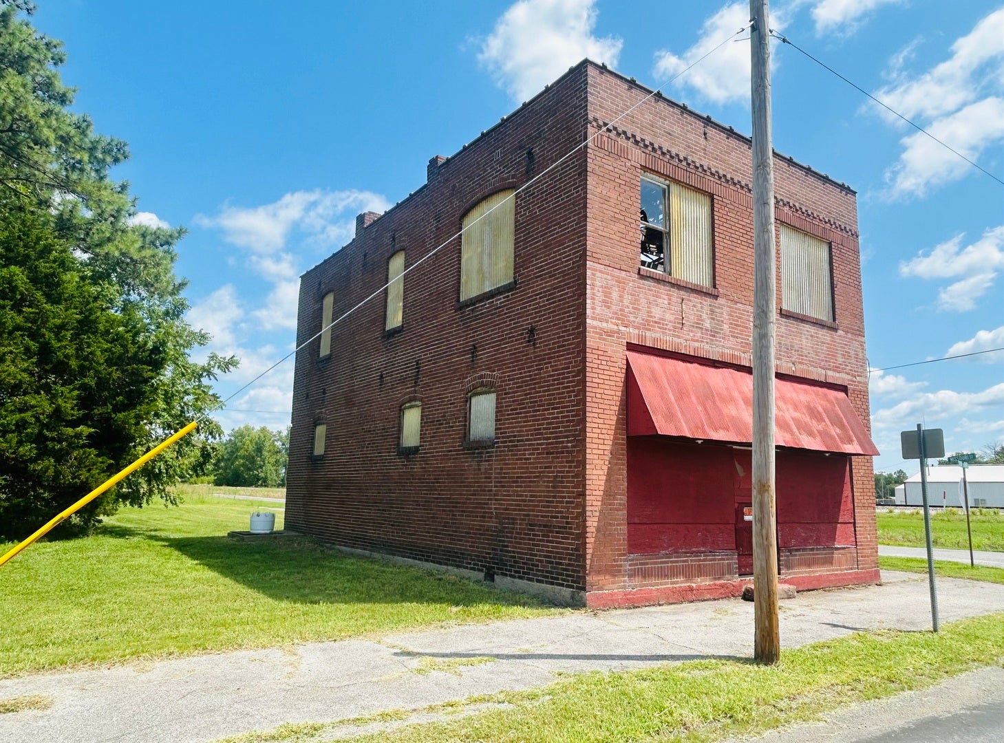 301 Union Avenue
