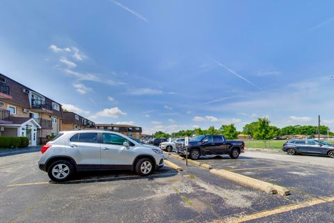 Tiny photo for 10428 Ridgeland Avenue #6, Chicago Ridge, IL 60415 (MLS # 12676698)