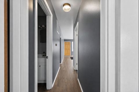 Tiny photo for 8 Kater Drive, Decatur, IL 62521 (MLS # 12535439)