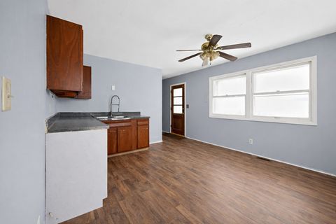 Tiny photo for 8 Kater Drive, Decatur, IL 62521 (MLS # 12535439)