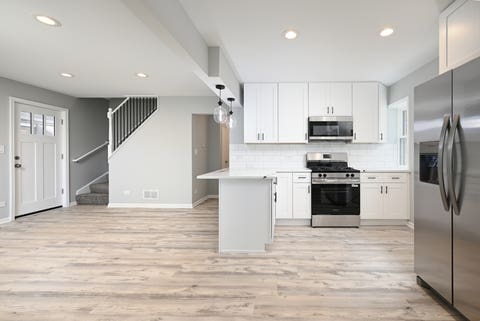 Tiny photo for 3211 GEORGE Street, Franklin Park, IL 60131 (MLS # 12645550)
