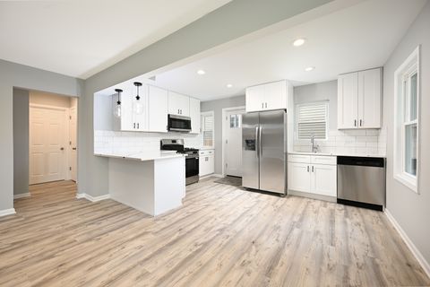 Tiny photo for 3211 GEORGE Street, Franklin Park, IL 60131 (MLS # 12645550)