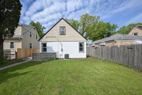 Tiny photo for 3211 GEORGE Street, Franklin Park, IL 60131 (MLS # 12645550)