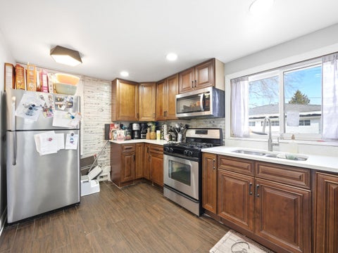 Tiny photo for 2520 Walnut Street, Blue Island, IL 60406 (MLS # 12662176)