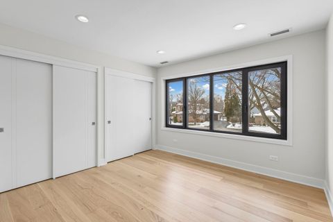 Tiny photo for 625 Wissing Lane, Glenview, IL 60025 (MLS # 12444395)