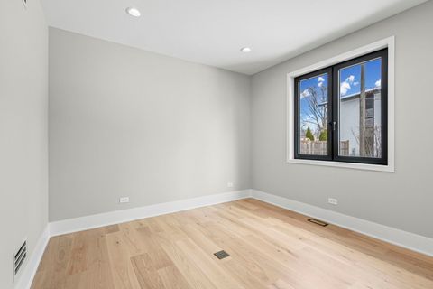 Tiny photo for 625 Wissing Lane, Glenview, IL 60025 (MLS # 12444395)